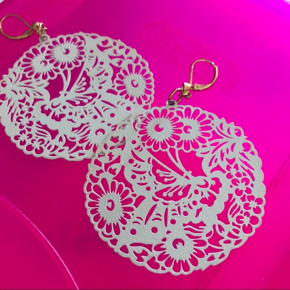 White butterfly earrings vintage Betsey Johnson